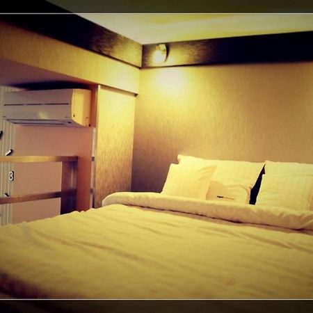 Vision Luxury Apartment Rynek Вроцлав Екстериор снимка